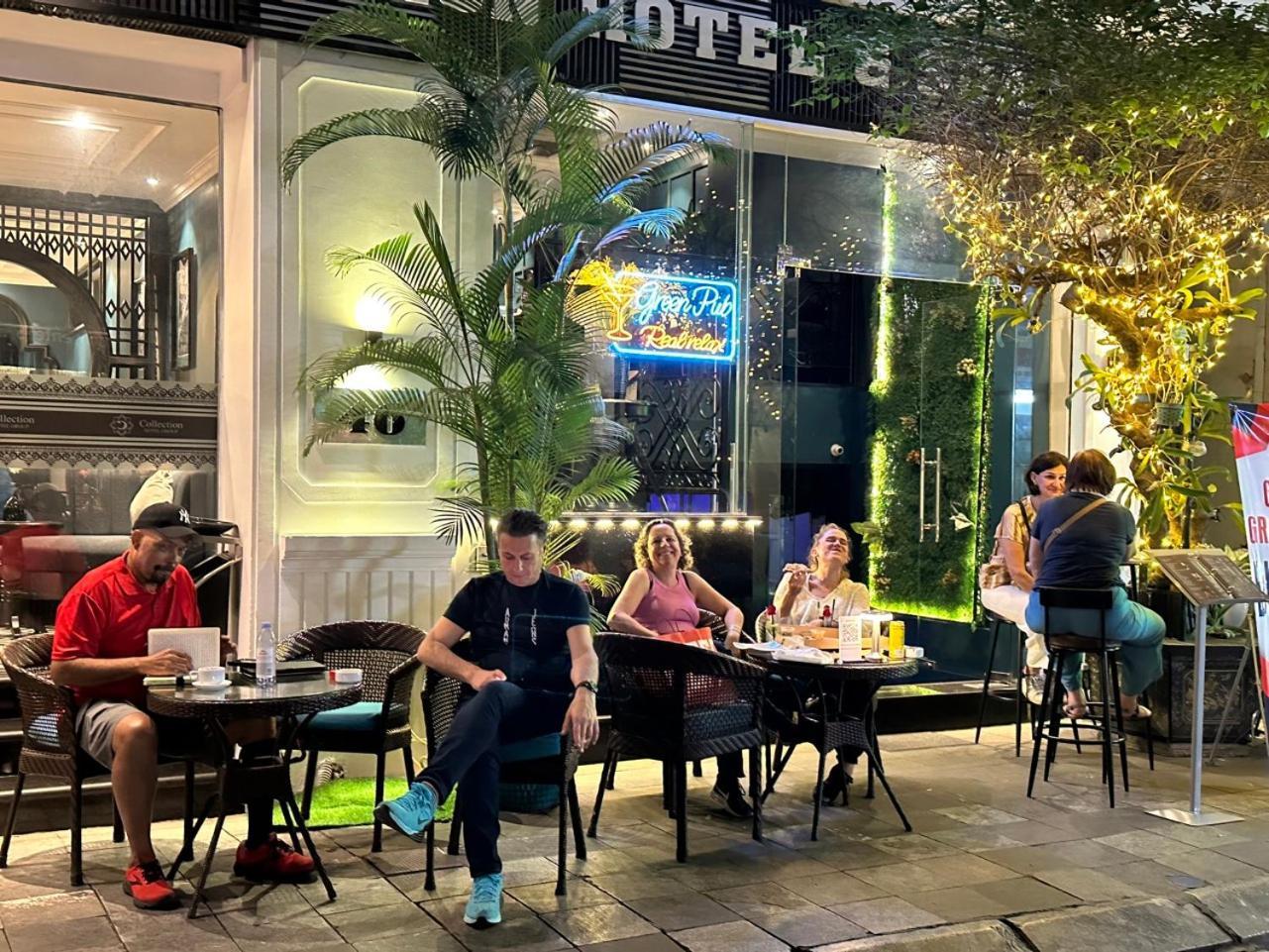 Grande Collection & Hanoi
